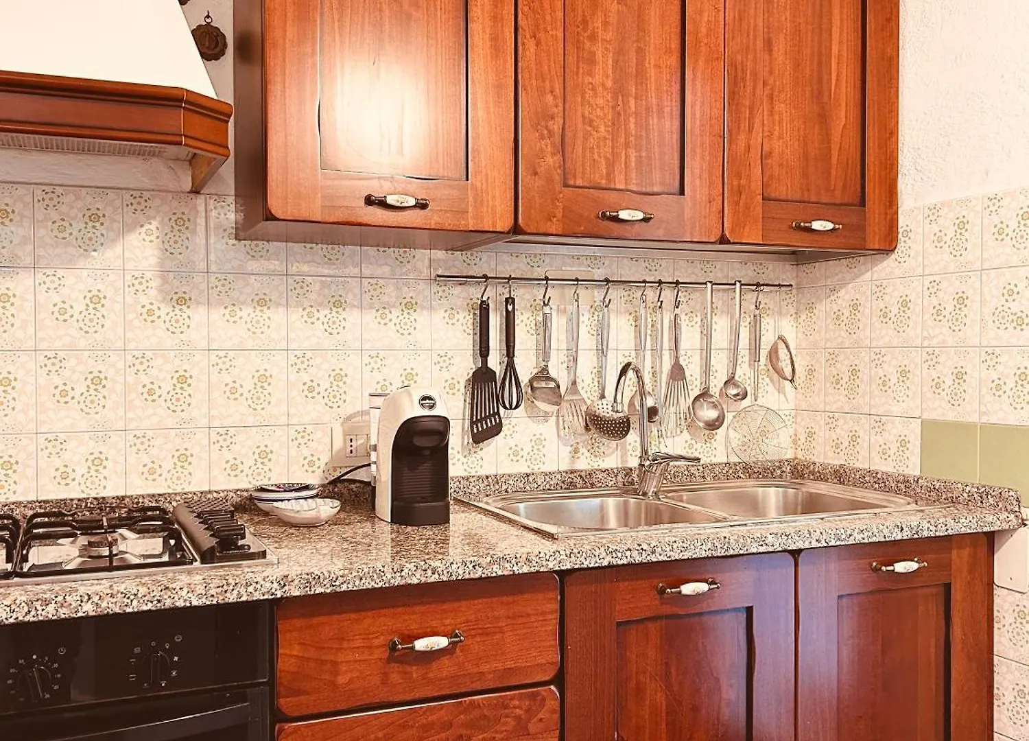 Villa Stella, With Garden, Five Minutes From The Beach Torre delle Stelle Holiday home