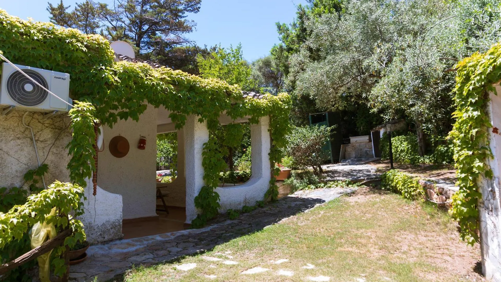 Villa Stella, With Garden, Five Minutes From The Beach Torre delle Stelle