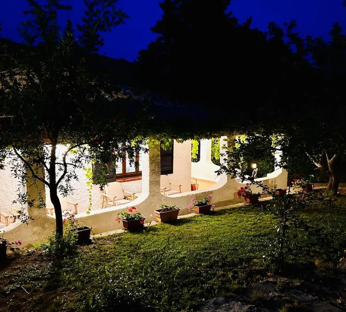 別荘 Villa Stella, With Garden, Five Minutes From The Beach トッレ・デッレ・ステッレ